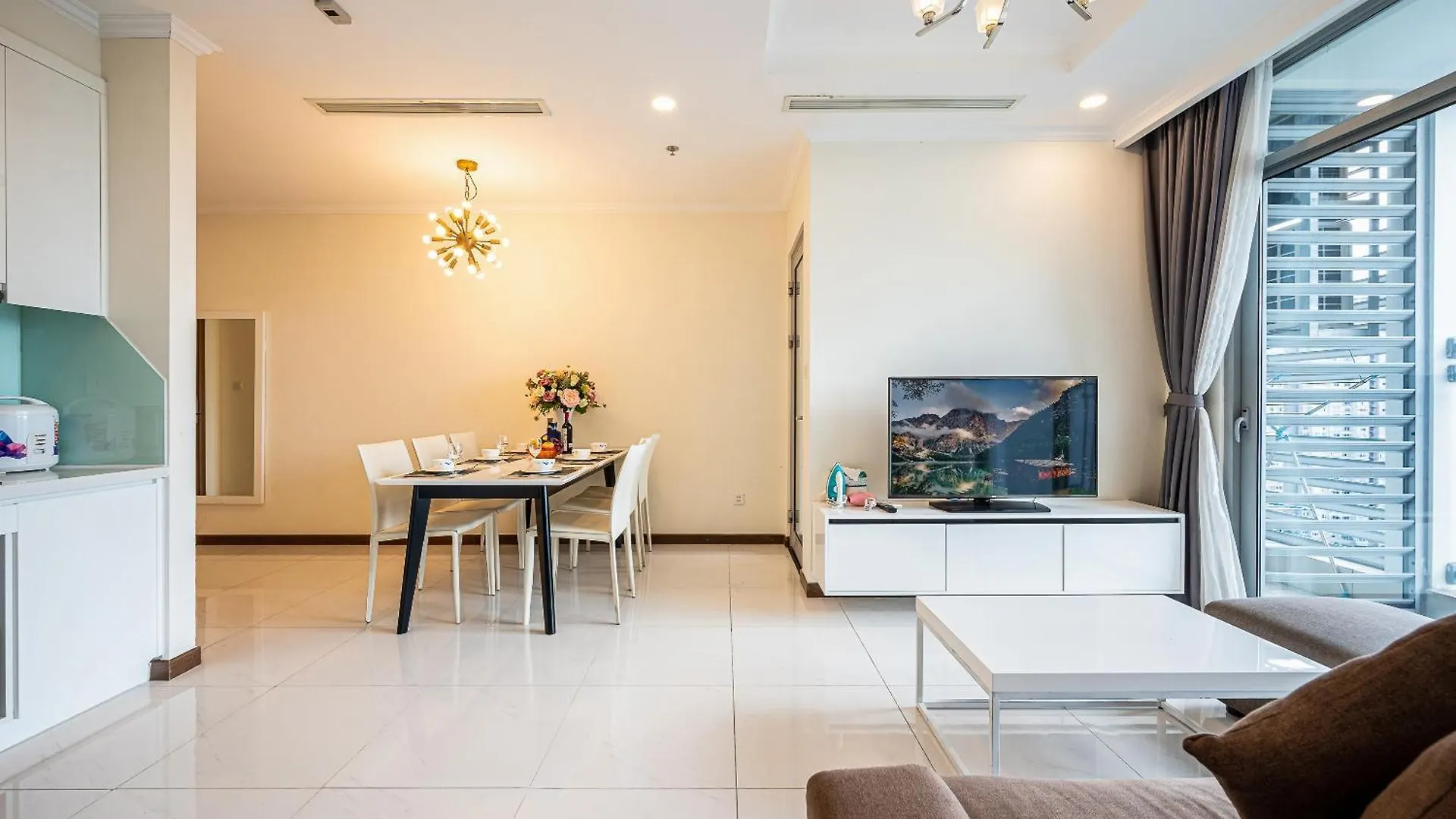 Landmark Plus Residences Luxury Suite Ho Chi Minh City Vietnam