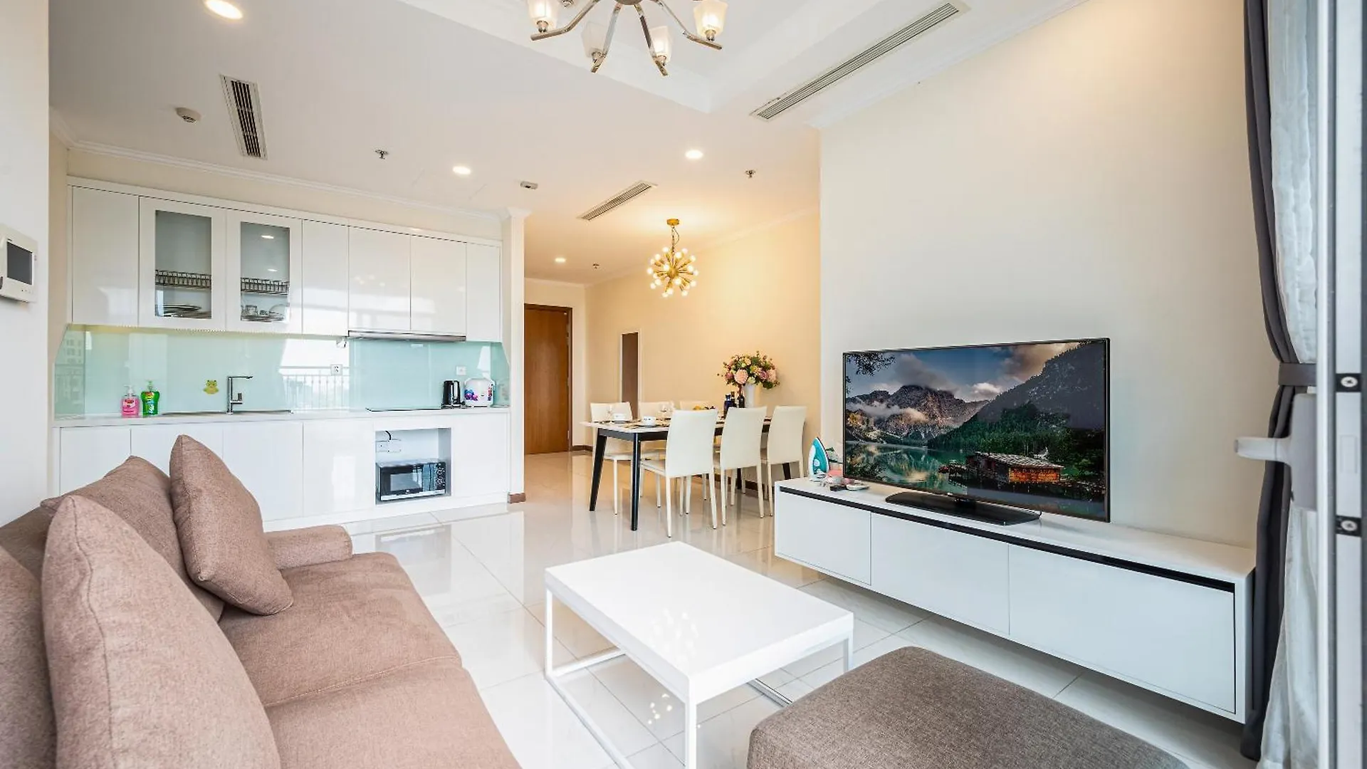 Aparthotel Landmark Plus Residences Luxury Suite Ho Chi Minh City